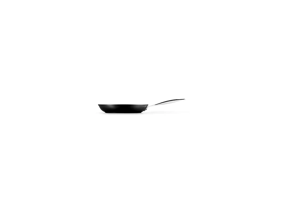 Le Creuset Frigideira Rasa Antiaderente Non Stick TNS PRO 26 cm, preta, modelo 51112260010002